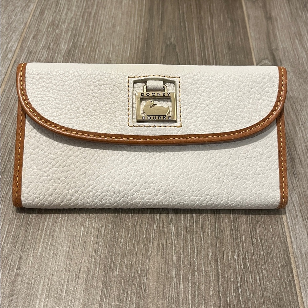 Dooney & Bourke Wallet